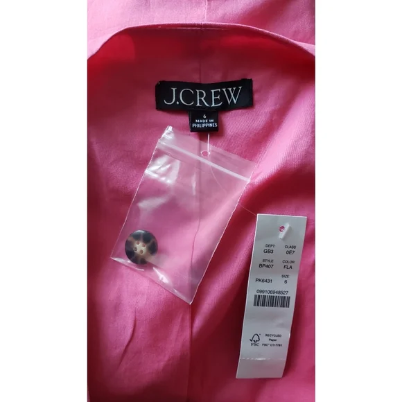 40. J.Crew Limited-edition slim-fit vest in lightweight chino - Picture 11 of 12